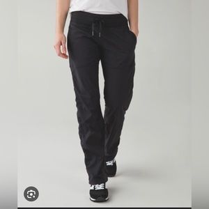 Lululemon Black Dance Studio Pant II size 4 tall